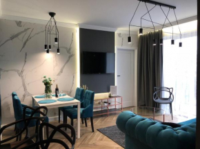 Family & Business Sauna Apartments No4 Leśny nad Zalewem z Balkonami i Parkingiem oraz możliwością wyżywienia, Kielce